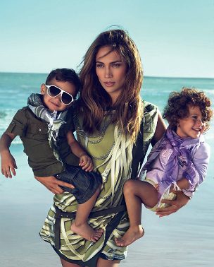 J.Lo sa blizancima za Gucci