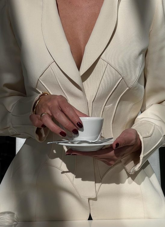 Kada je najbolje vreme za ispijanje kafe i da li treba da promenite svoje jutarnje navike?