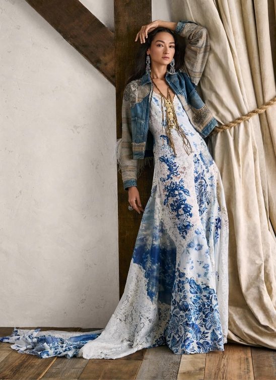 Moderna romansa: Efektni porcelanski print nosimo na ovim odevnim komadima