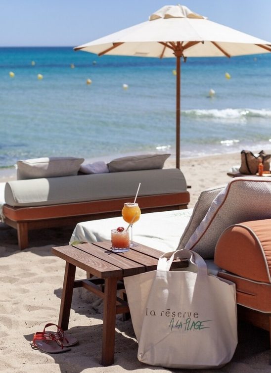 Susret letnje idile i luksuza: Klubovi na plaži koje bismo voleli da posetimo