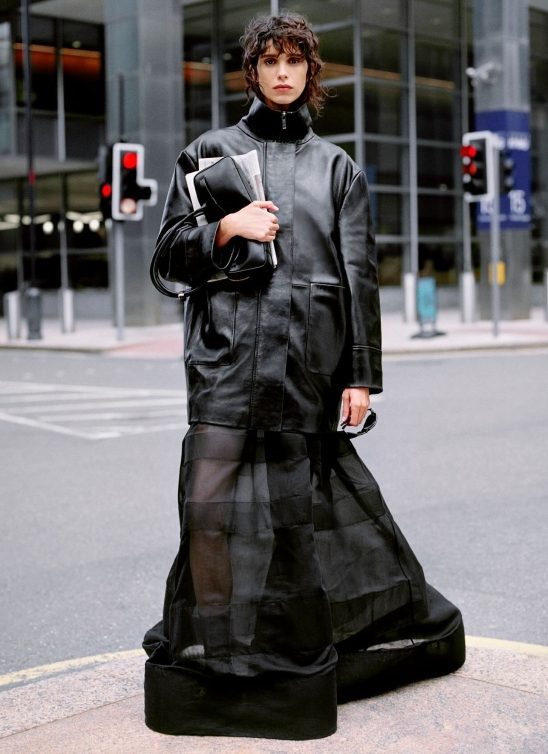 Mango kaputi i jakne iz aktuelne kolekcije oličavaju svaki trend sezone – od vintage izgleda do rol-kragne