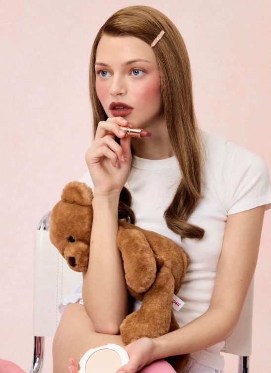 Akvarel rumenilo je novi makeup trend, a evo kako možete da ga rekreirate