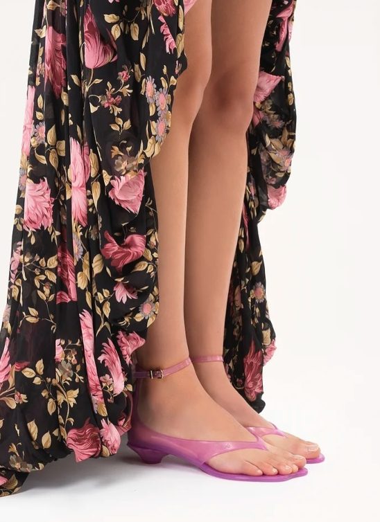 U fokusu: Chloé gumene sandale sa niskom potpeticom