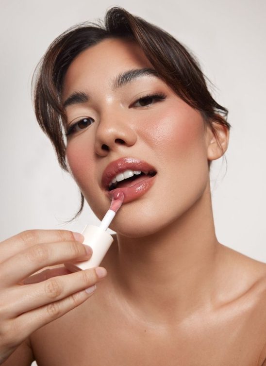 “Jumbo” sjaj za usne je najnoviji TikTok trend, a evo kako da ga sami napravite