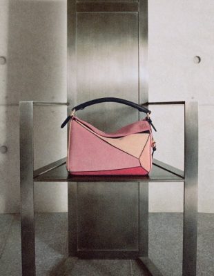 Loewe proslavlja 10 godina kultne “Puzzle” torbe, a jedan novi model je naš ultimativni favorit