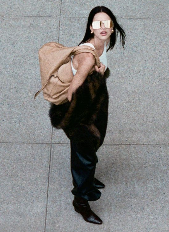 Fendijev Y2K model “Spy Bag” doživljava veliki comeback i to izgleda ovako