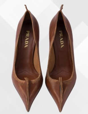 Evo zašto svi pričaju o Prada Antiqued cipelama
