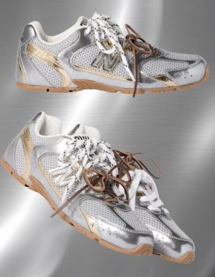 Tech glamur je u trendu, zahvaljujući novim Miu Miu x New Balance 530SL patikama