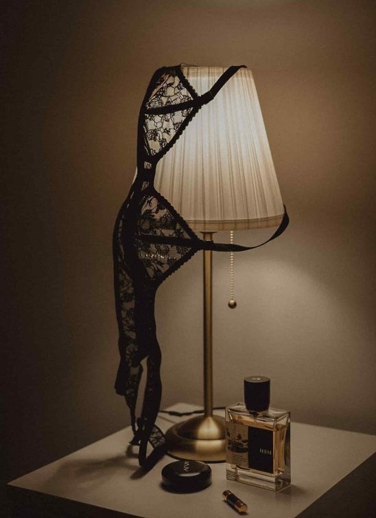 Ovo je najboljih 10 parfema koji mirišu na jesen i intimne večeri pored kamina