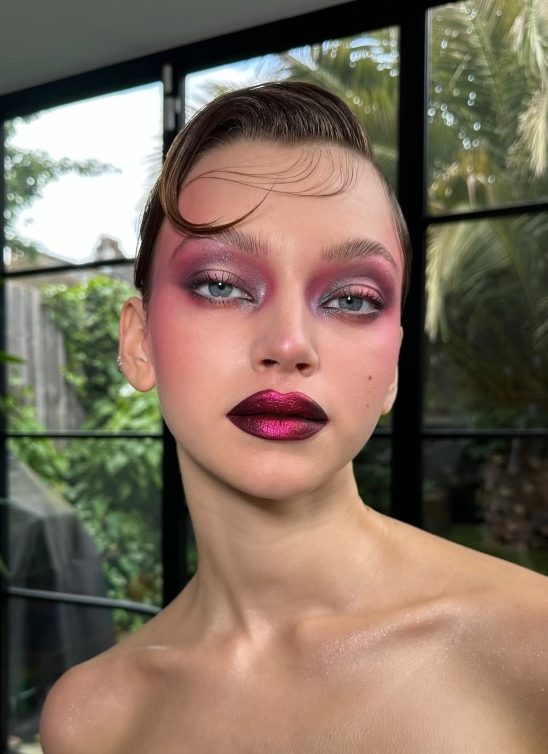 Tamni ruževi za usne su dominantan makeup trend, a ovo je 10 jesenjih nijansi