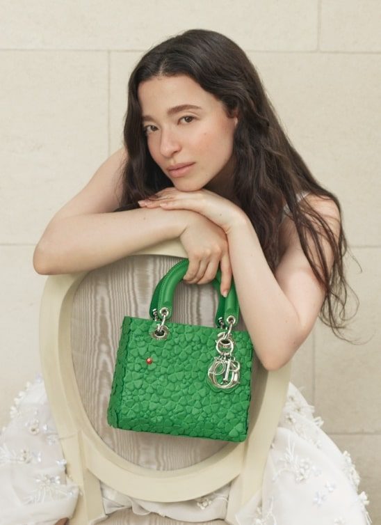 Dior i Jonathan Anderson su idealan spoj, a to pokazuje prva kampanja za Lady Dior