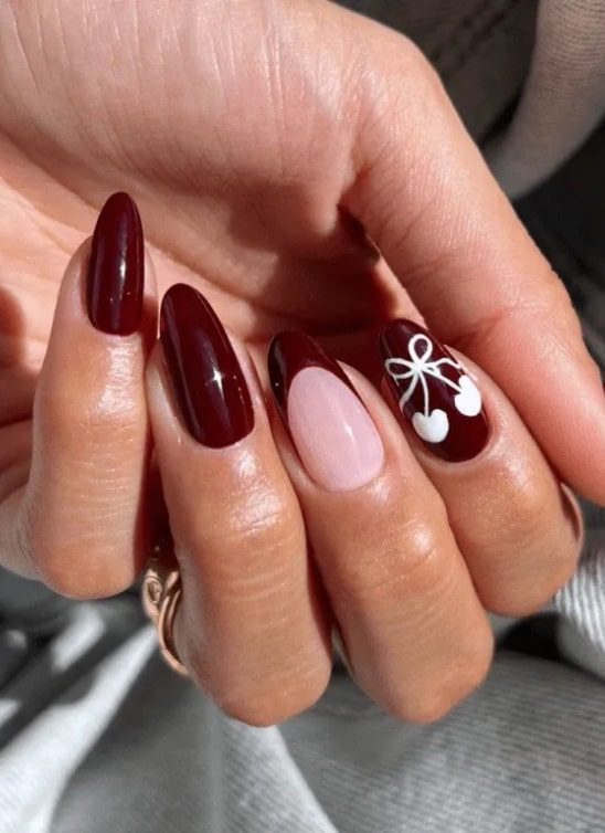 Manikir u boji tamne višnje će biti najtraženiji ove jeseni, a mi vam donosimo ideje