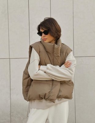 Kako kombinovati puffer prsluk sa helankama, farmerkama i haljinama