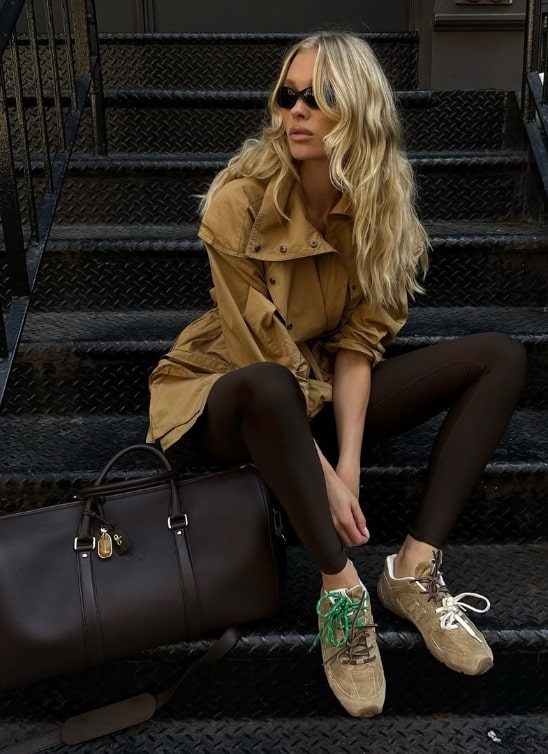 Ovo su jesenje kombinacije koje dokazuju da patike idu uz sve