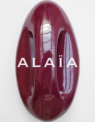 Zvezde Alaïa SS26 revije? Torbe koja izgledaju kao umetnička instalacija