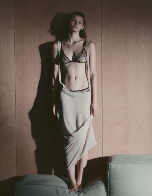 Massimo Dutti je upravo lansirao svoju prvu kolekciju donjeg veša – i potpuno je minimalistička