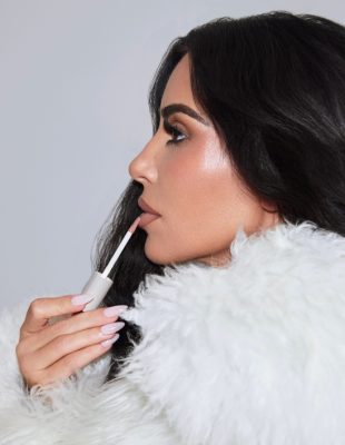 Kim Kardashian lansira Skims Beauty, a ovo sve što znamo o novoj beauty liniji