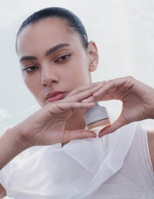 Koliko projekata može da ima jedna vizionarka? Carisa Janes pokreće treći beauty brend