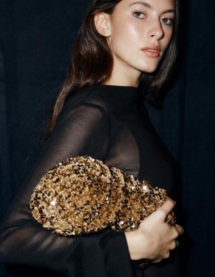 Šljokice, printovi i boje: Vodič za izbor savršene party torbice