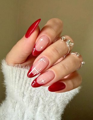 Od minimalizma do glamura: 15 ideja za crveni novogodišnji manikir