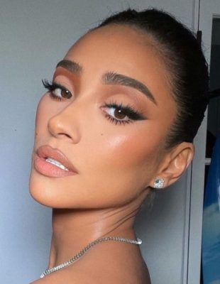 TikTok makeup trend „Male Gaze“ vs. „Female Gaze“ nas navodi da se zapitamo za koga se sređujemo