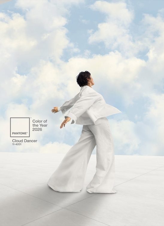 Pantone boja godine 2026. je prva bela nijansa u 26 godina, a evo kako da je nosite