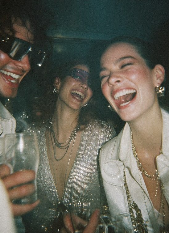 Kad ti je dosta društva – pogledaj koji su signali da ti se prazni socijalna baterija