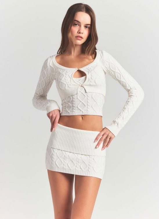 Marija Žeželj je lice SKIMS praznične kampanje