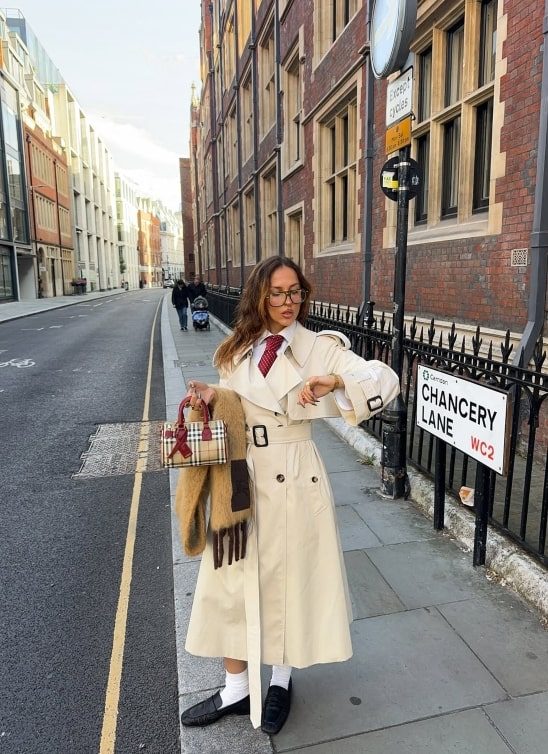 Prepoznatljivi Burberry karo dezen se vraća na scenu – ali ovoga puta sa posebnom pričom