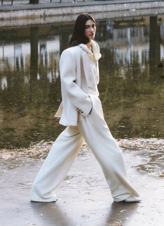 “Winter-white” je sinonim za sofisticiranost – evo kako da iznesete trend