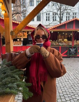 Šal je ove zime alternativa kapama, a evo kako da ga nosite