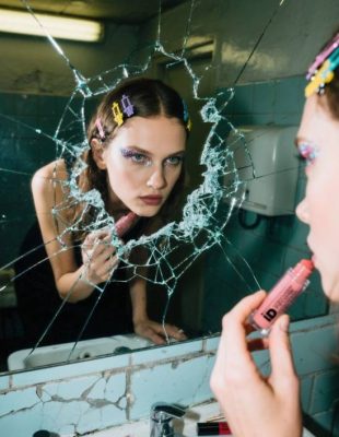 Kako kupovati šminku online – bez probe? Donosimo kompletan vodič