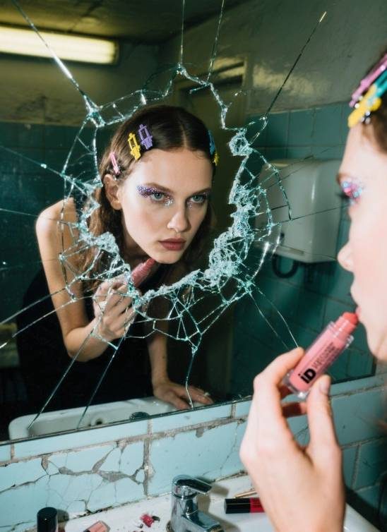 Kako kupovati šminku online – bez probe? Donosimo kompletan vodič