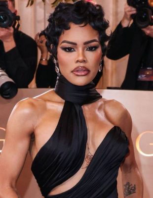 Daniel Roseberry je Schiaparelli pretvorio u fenomen, i SS26 to potvrđuje