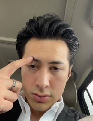 Hudson Williams je trenutno najtraženije muško lice u pop kulturi – evo zašto