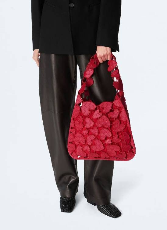 Romantika, ali na intrecciato način: Predstavljena Bottega Veneta kapsula kolekcija za Dan zaljubljenih