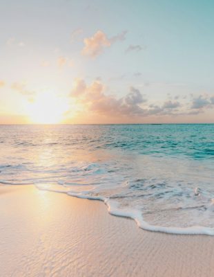 Tirkizno more i savršen pesak: 10 plaža u Grčkoj koje lepotom oduzimaju dah