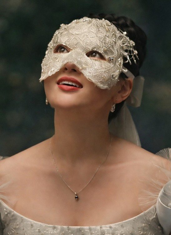 Evo kako da rekreirate “lip combo” Sophie Baek