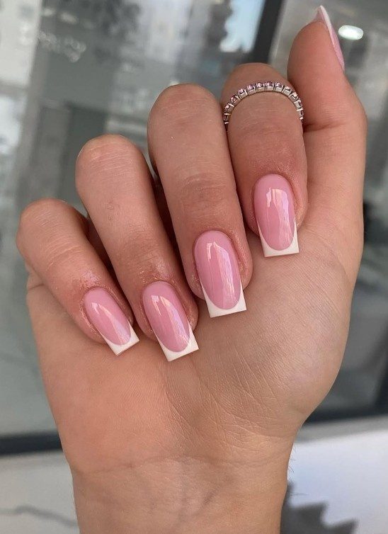 Najlepši nokti za venčanje: Vodič kroz manikir ideje za sve mlade