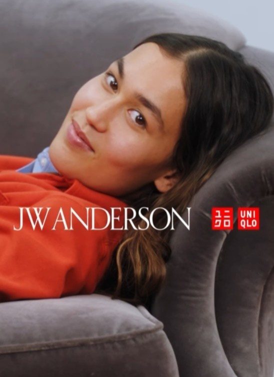 Preppy, ali zabavnije: Stigla je UNIQLO x JW Anderson za proleće/leto 2026
