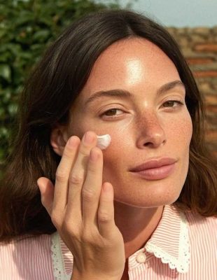 Šta je “beauty anxiety inflation” i zašto mislimo da nam je potrebno sve više kozmetičkih proizvoda?