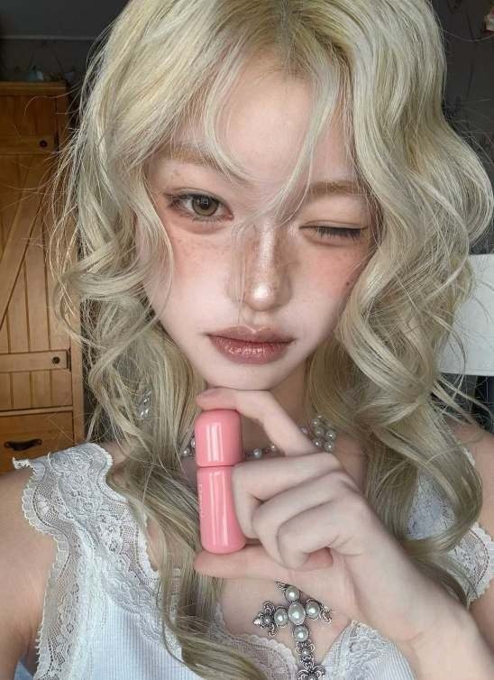 Zaboravi oštre konture: Korejski makeup trendovi vraćaju soft estetiku