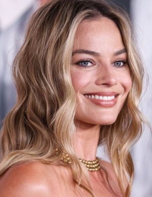 Chanel 25 kampanja sa Margot Robbie je referenca na Kylie Minogue koju nismo očekivali