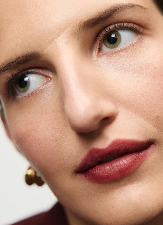 MERIT je predstavio Signature Lip Blush koji daje mat efekat i na suvim usnama