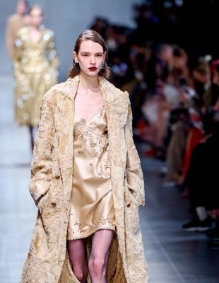 Trendovi koje je Milano najavio: Maksimalizam, boje i statement kaputi