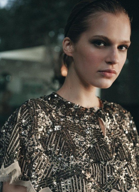 Pelerina se vraća: Vodič za stilizovanje najdramatičnijeg komada sezone