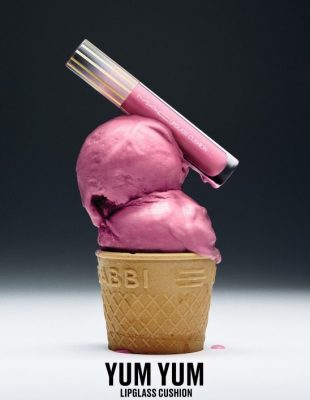 Lip oil, sjaj i boja u jednom: MAC ima novi favorit za usne