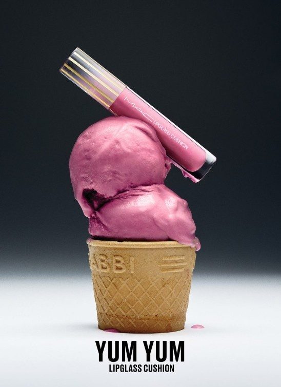 Lip oil, sjaj i boja u jednom: MAC ima novi favorit za usne