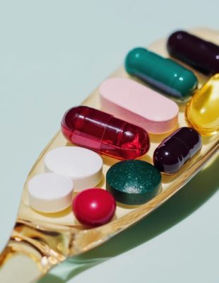 Kada uzimati suplemente? Raspored koji pomaže energiji, snu i oporavku